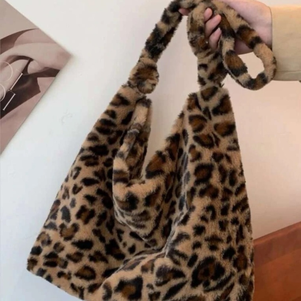 Leopard bag
